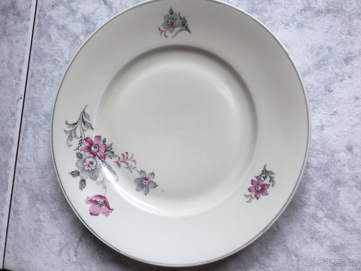 dobovy talir 2 druhy, hrnicek fialky - 3