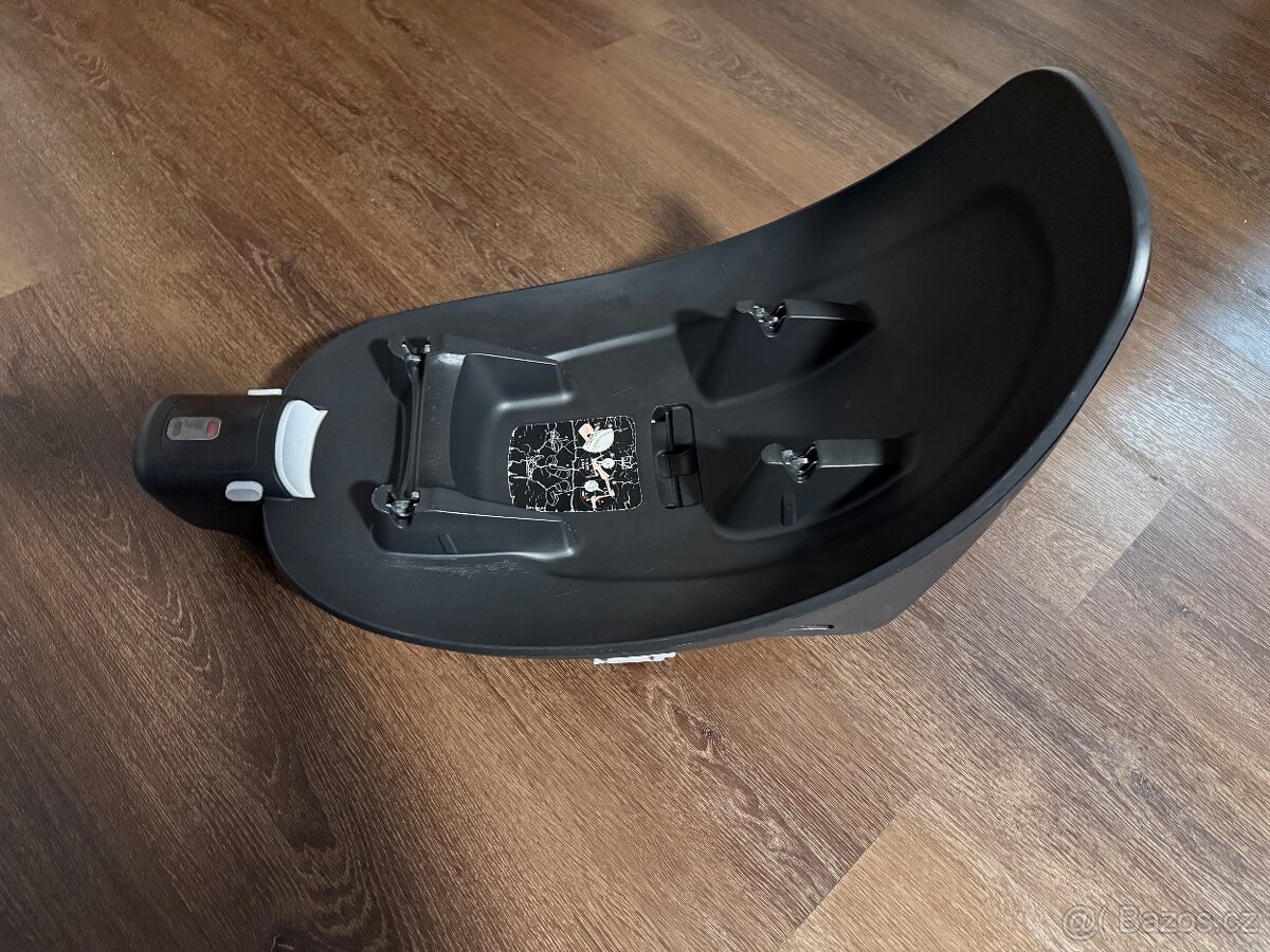 Dětská autosedačka Cybex Sirona M2 i-Size + Base M - 3
