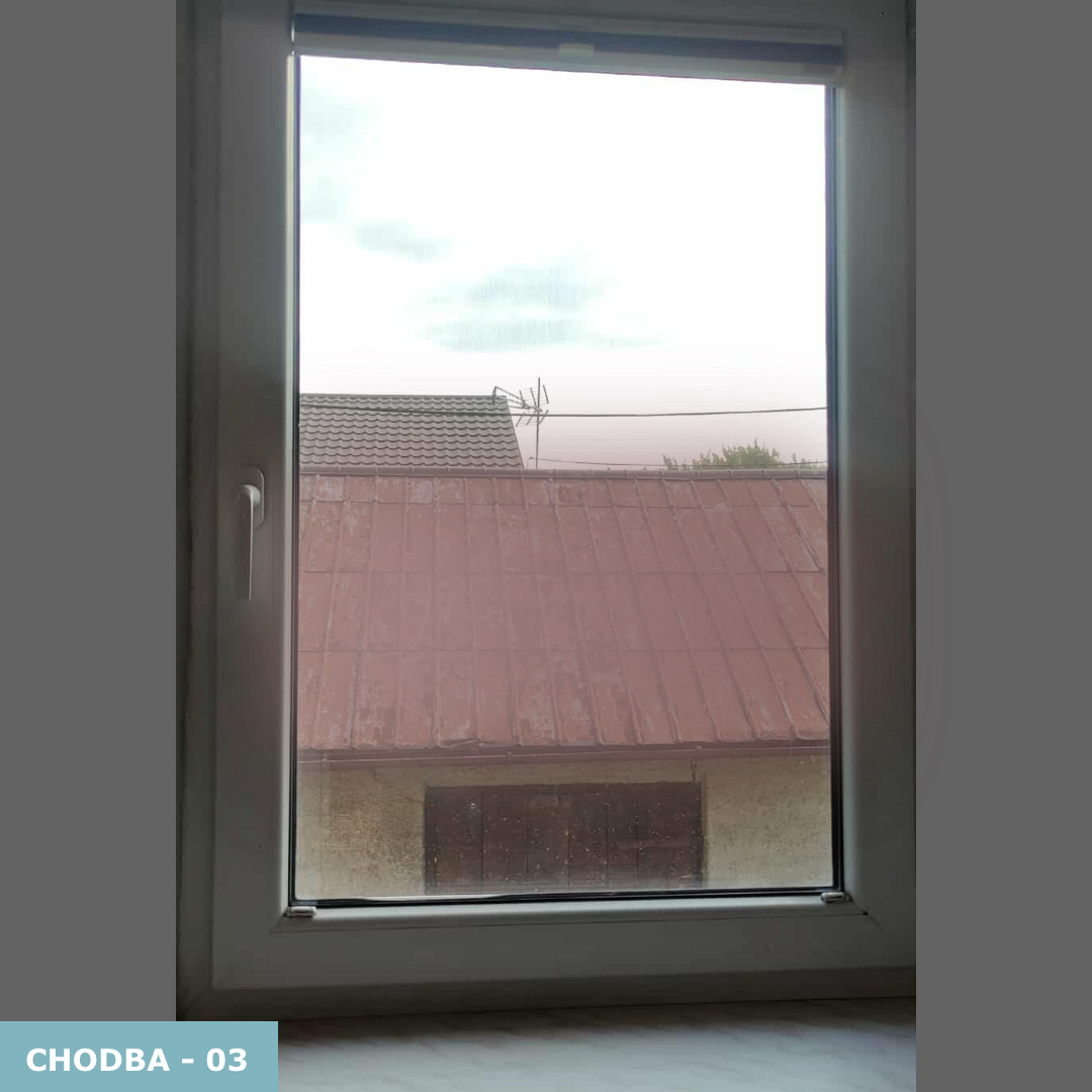 Plastové okno bez rámu + síť proti hmyzu + plisovaná roleta - 3