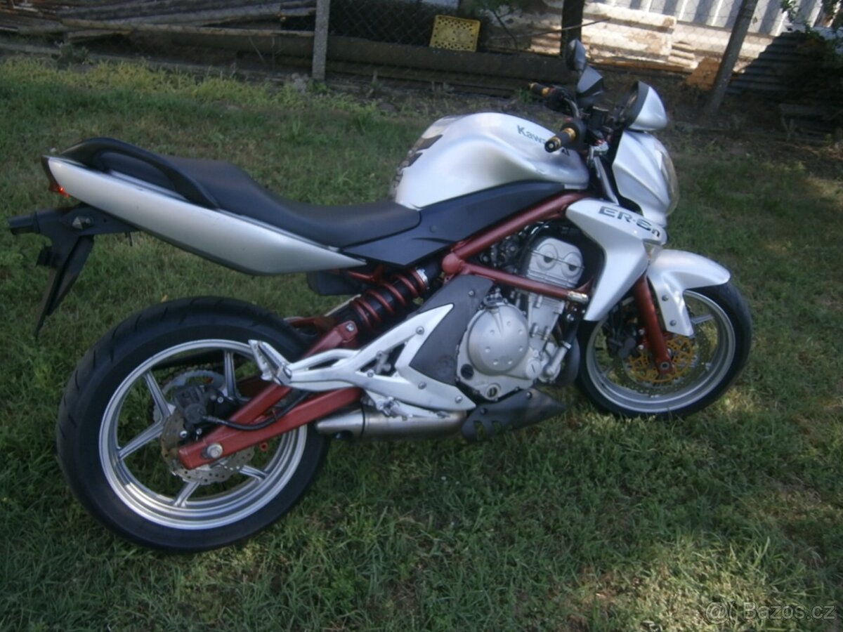 Kawasaki ER6N rv2006 - 3