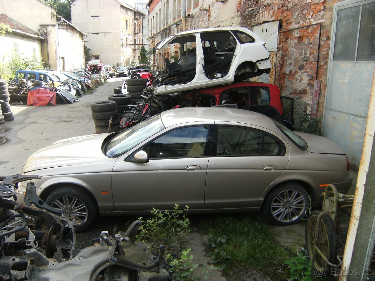 Jaguar S-Type 2.7 D - 3