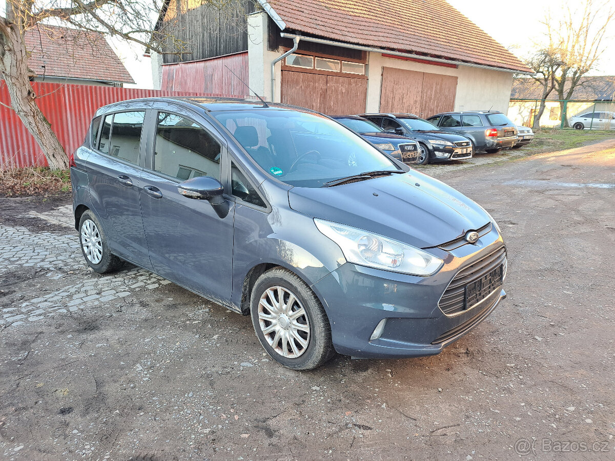 Ford B-max,1,0 74kw rok 2013 - 3