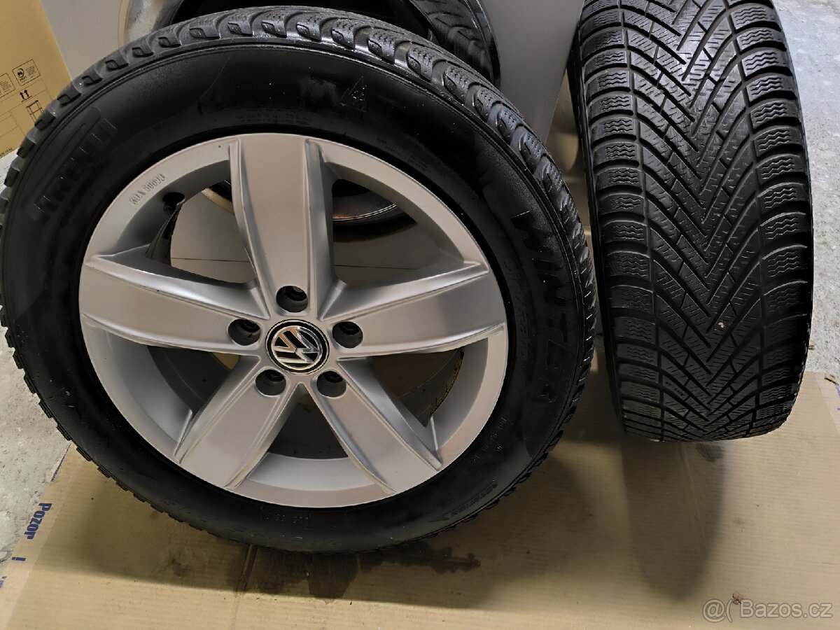 ALU kola Touran Golf 5x112 r16 Originál, zimni pneu - 3