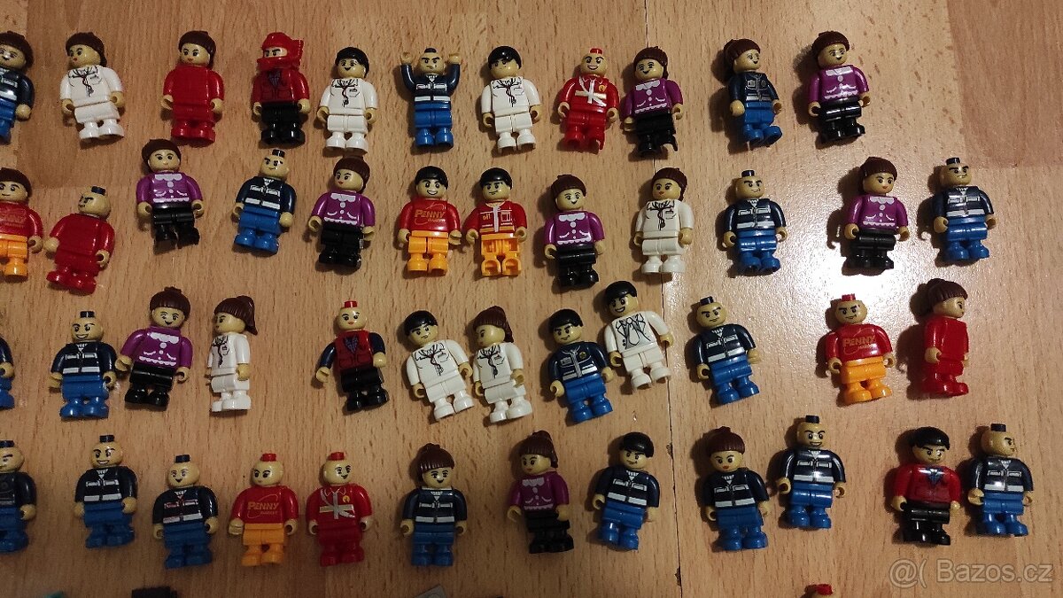 Velká sada postaviček a kostek - 3