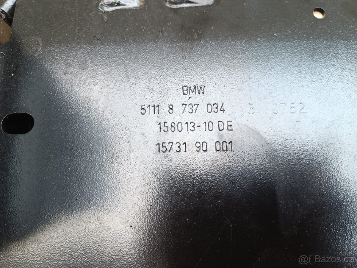 BMW iX xDrive50, výztuha předního nárazníku - 3