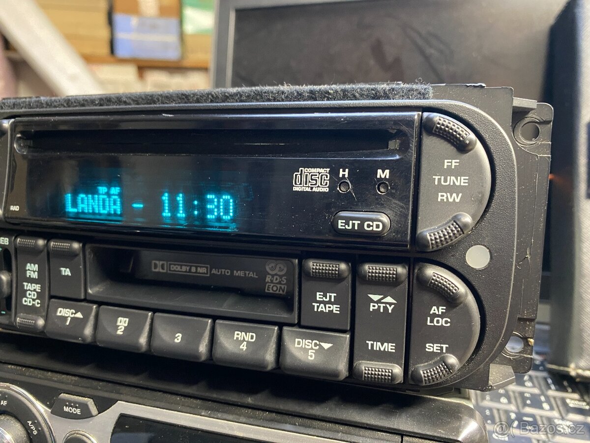 Autorádio MC CD Chrysler Dodge Jeep - 3