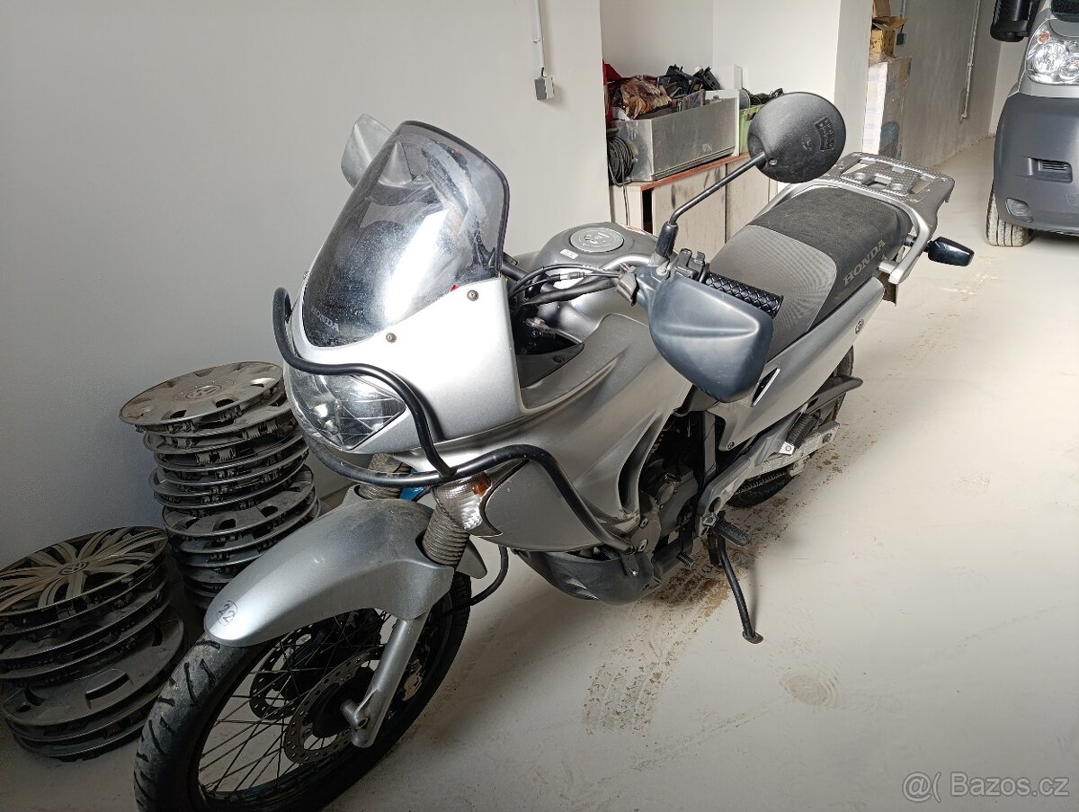Honda Transalp 650 - 3