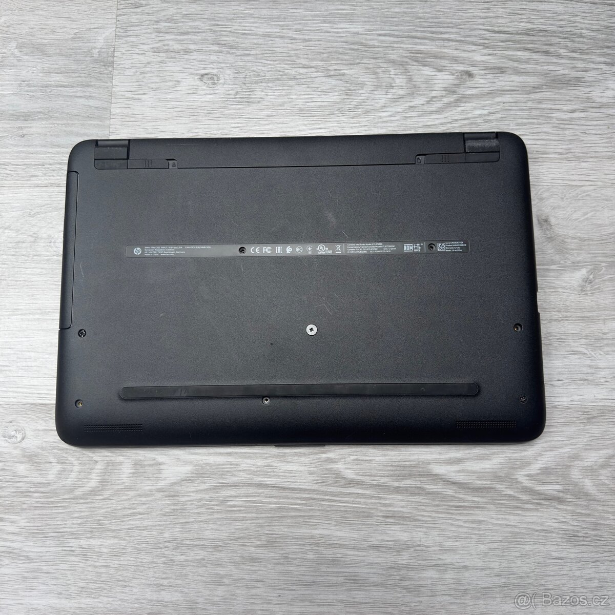 Starší notebook HP 250 G4 - 3