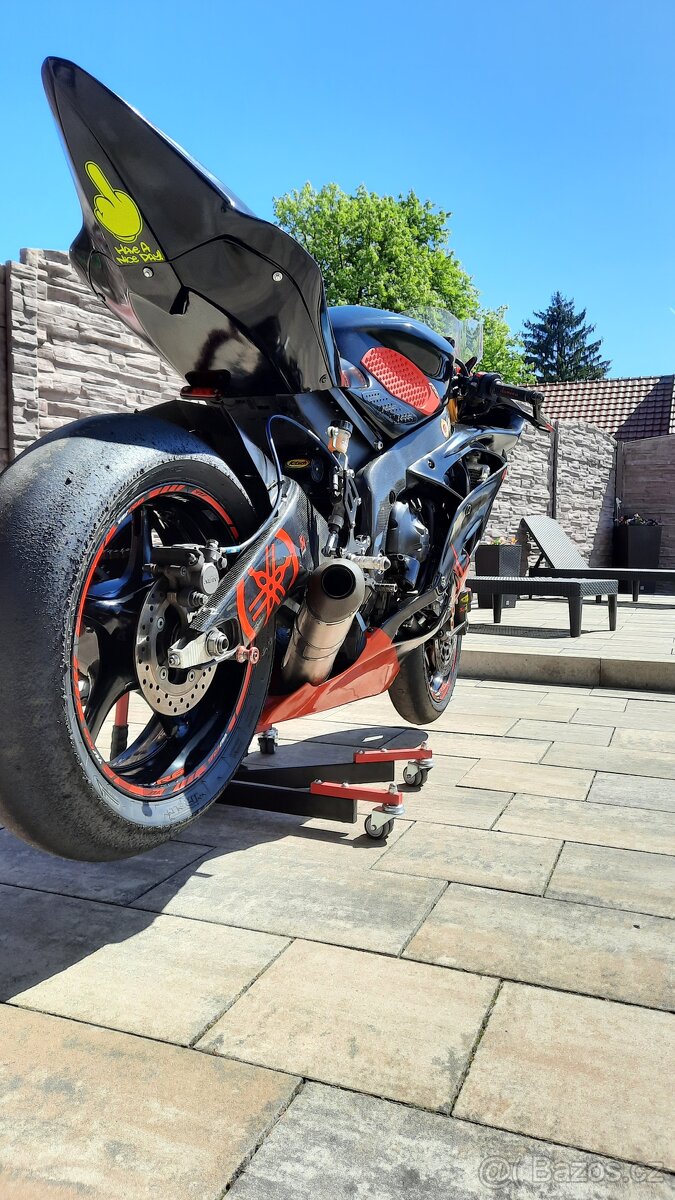 Okruhovka yamaha r6 - 3