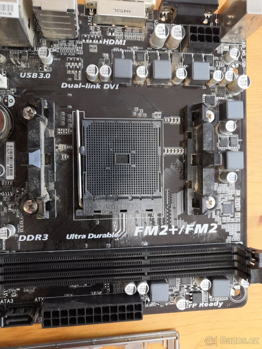 GIGABYTE F2A88XM-HD3 - 3