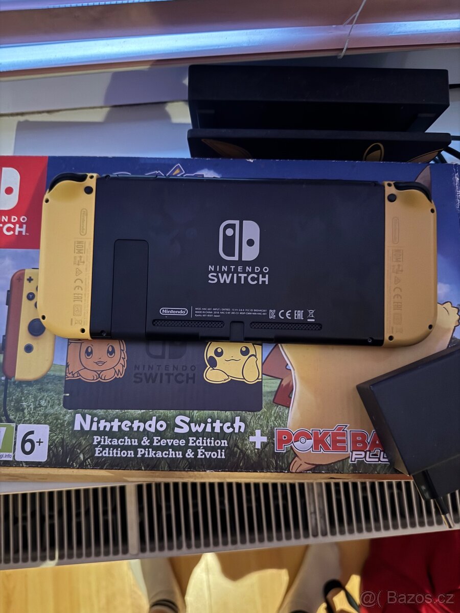 Nintendo Switch 1 Pikachu edice Lets’ Go - 3