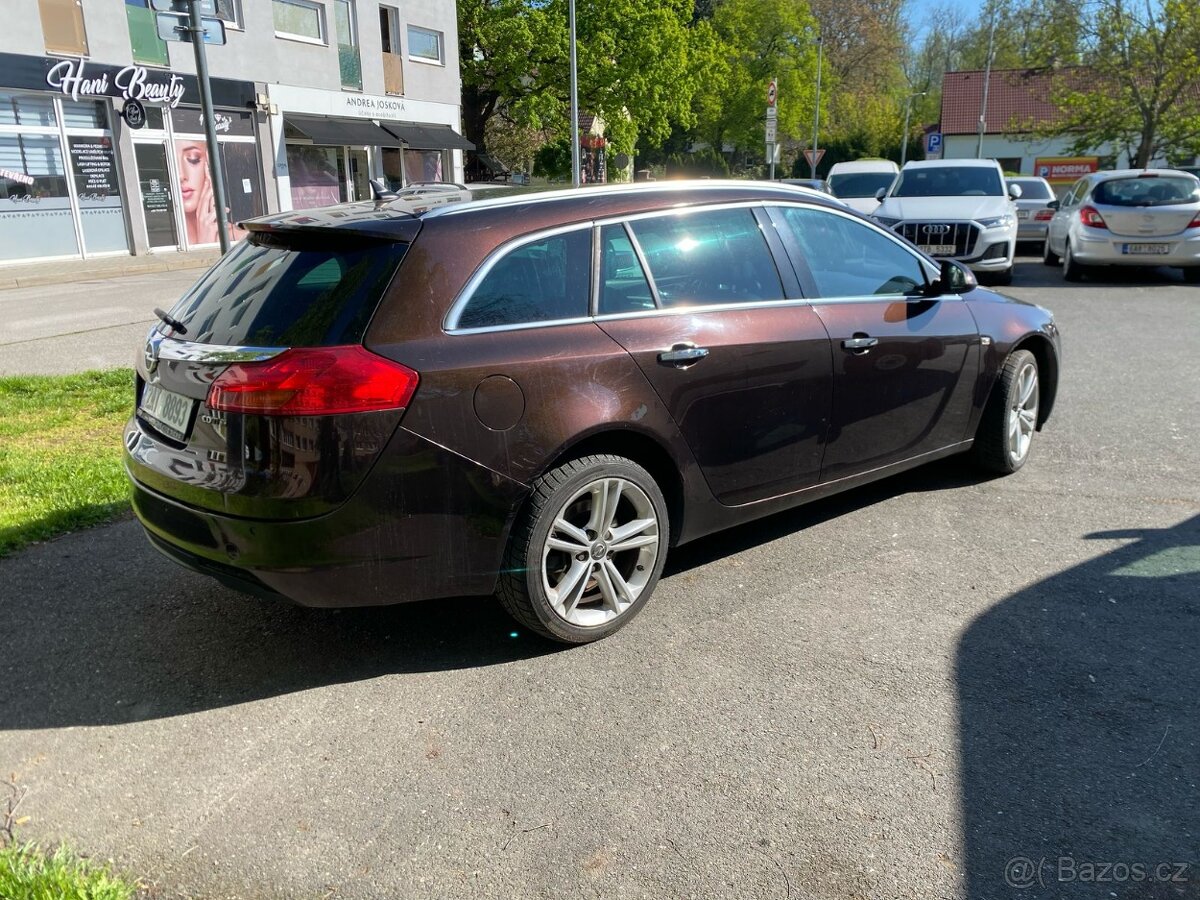 Prodáme Opel Insignia 2.0cdti, 4x4 Combi, Automat: - 3