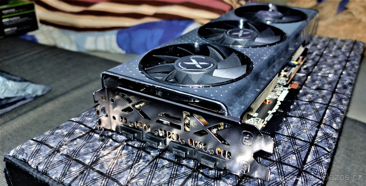 XFX RX 6600 XT 8GB GDDR6 Black QICK 308 - 3