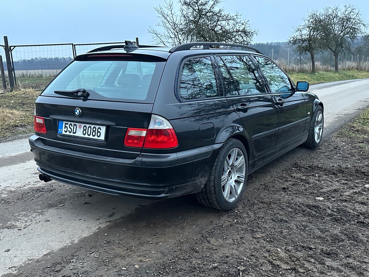 BMW E46 325i 141kw touring - 3