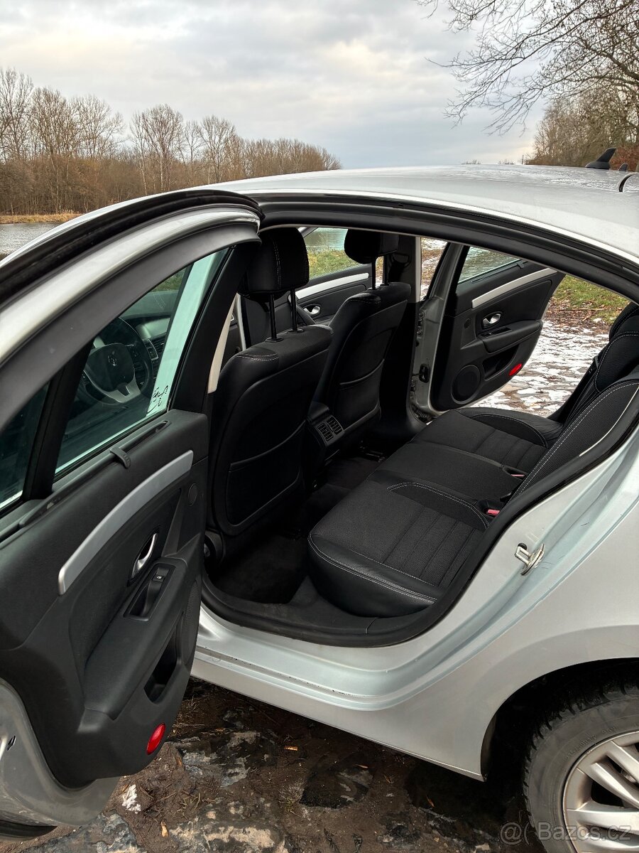 Laguna ||| 2.0 tdi - 3