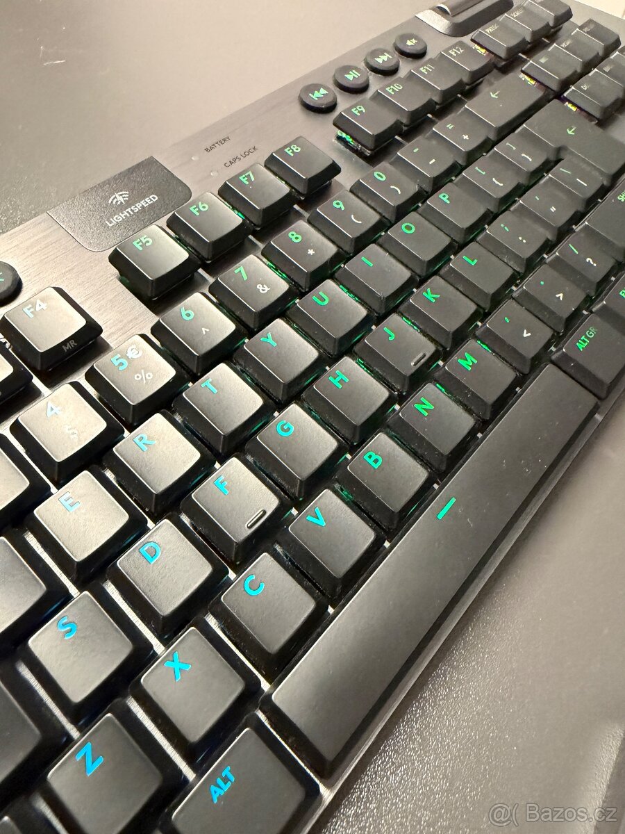 Nadpis: Prémiový herní set Logitech: Klávesnice G915 TKL - 3