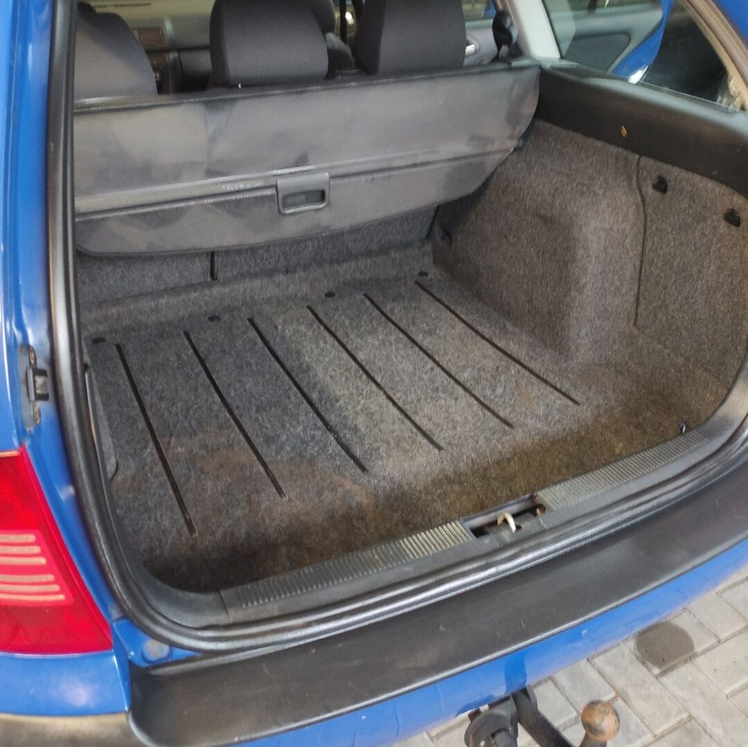 Škoda Octavia combi LPG Tour Modrá - 3