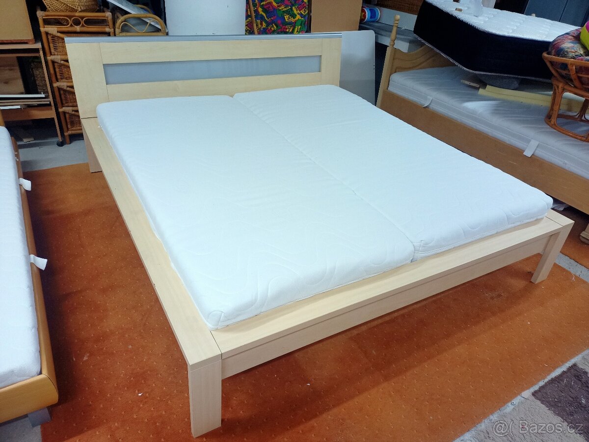 Prodám hezké letiště 180 x 200 cm - 3