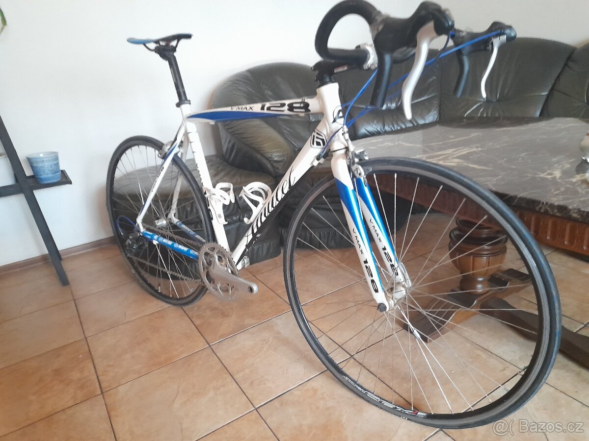 Závodní silniční kolo - 3