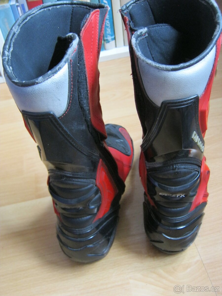 Moto boty DIADORA vel.45. - 3