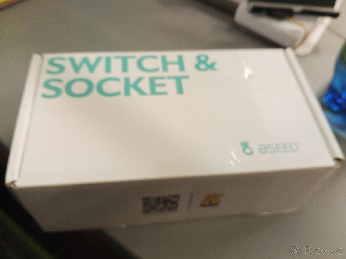 Trojvypínač a zásuvka s USB 2 kusy - 3