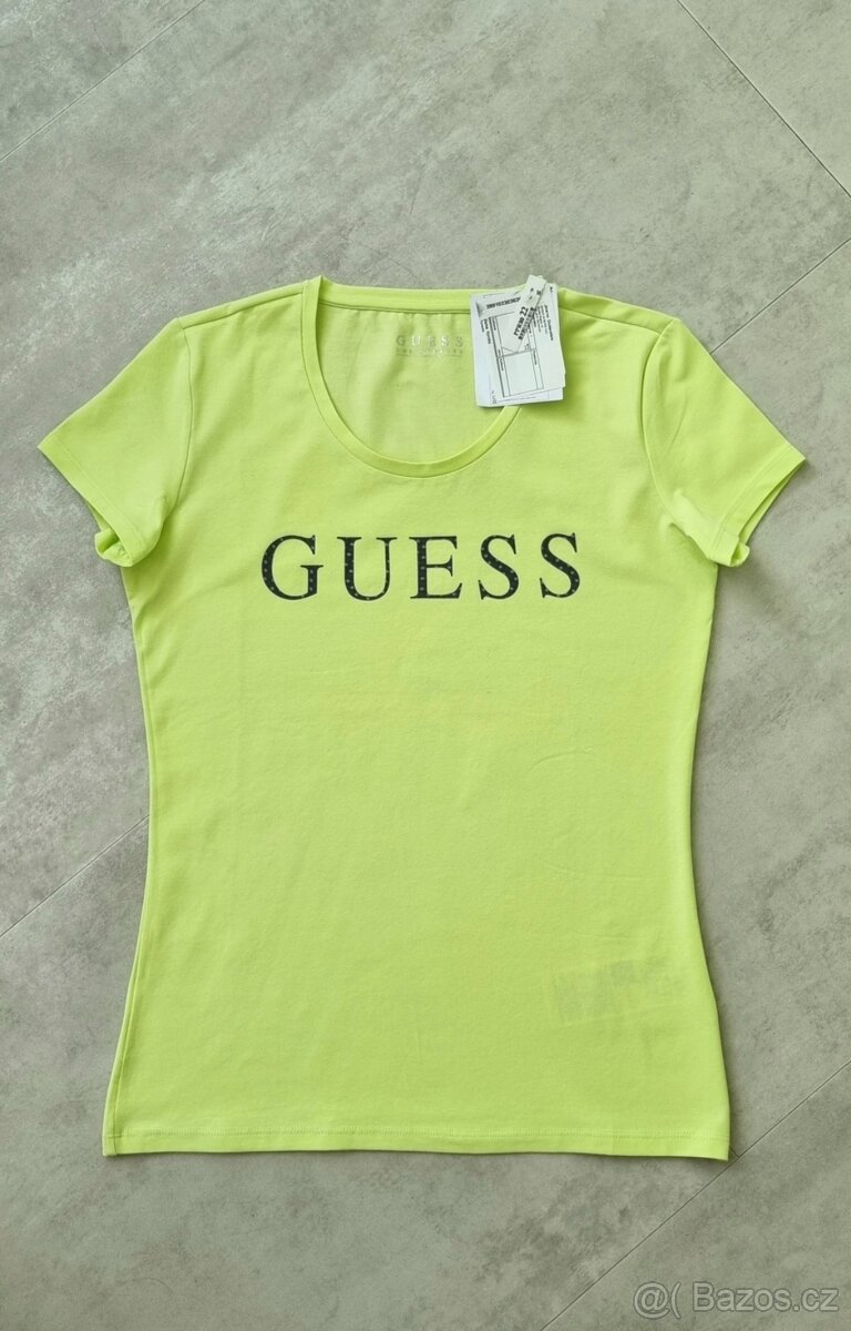 Světlezelené dámské tričko Guess - 3
