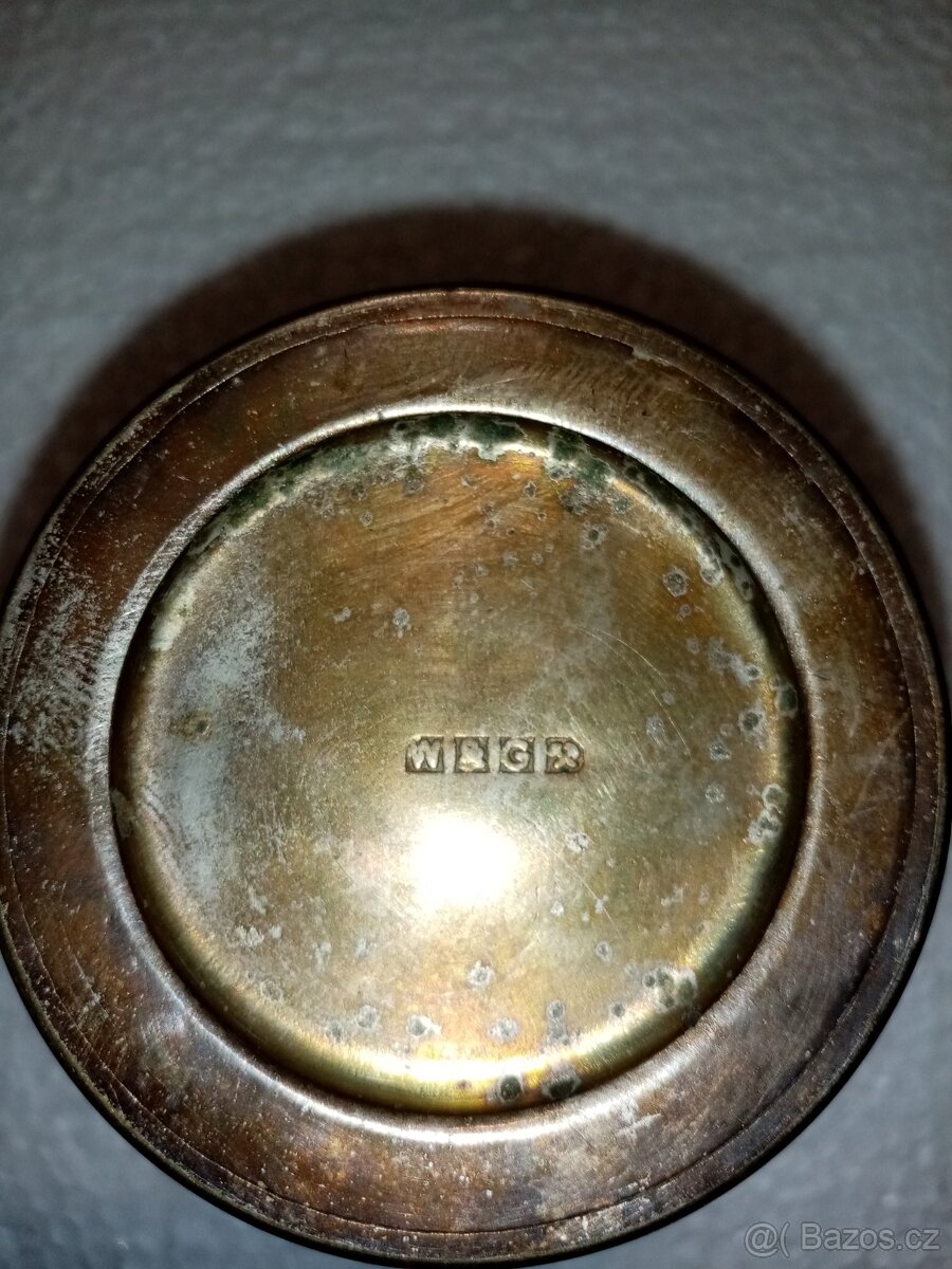 Dóza na tabák? značená - 3