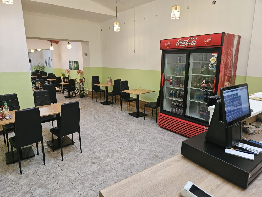 Pronájem provozovny v centru města - 3