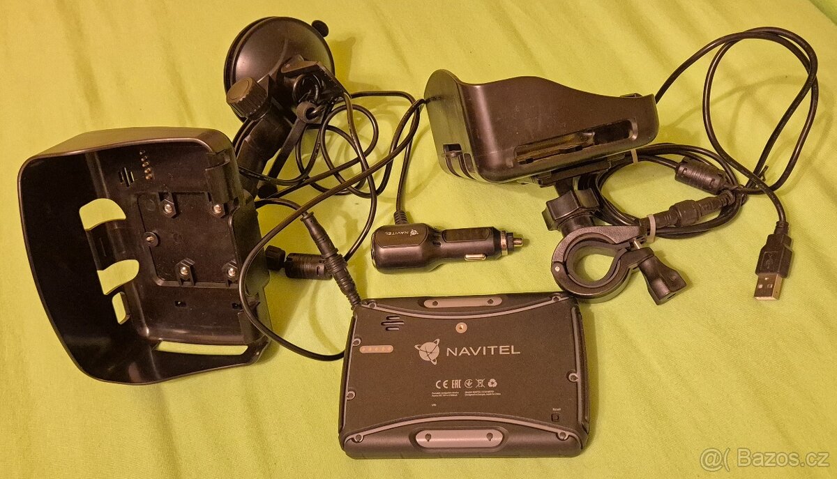 Navigace Navitel G550 Moto - 3