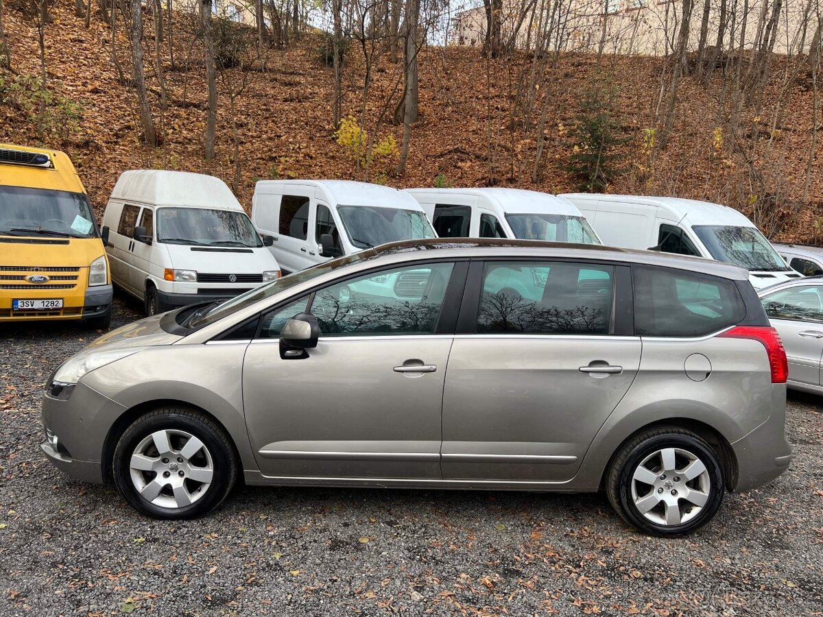 Peugeot 5008 2.0 HDI 110kW pano klima tažné 2010 ČR - 3