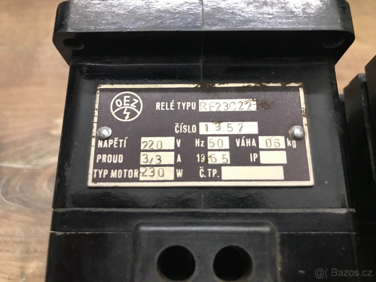 Výkonové relé 220V - 3,3A - 230W - 3