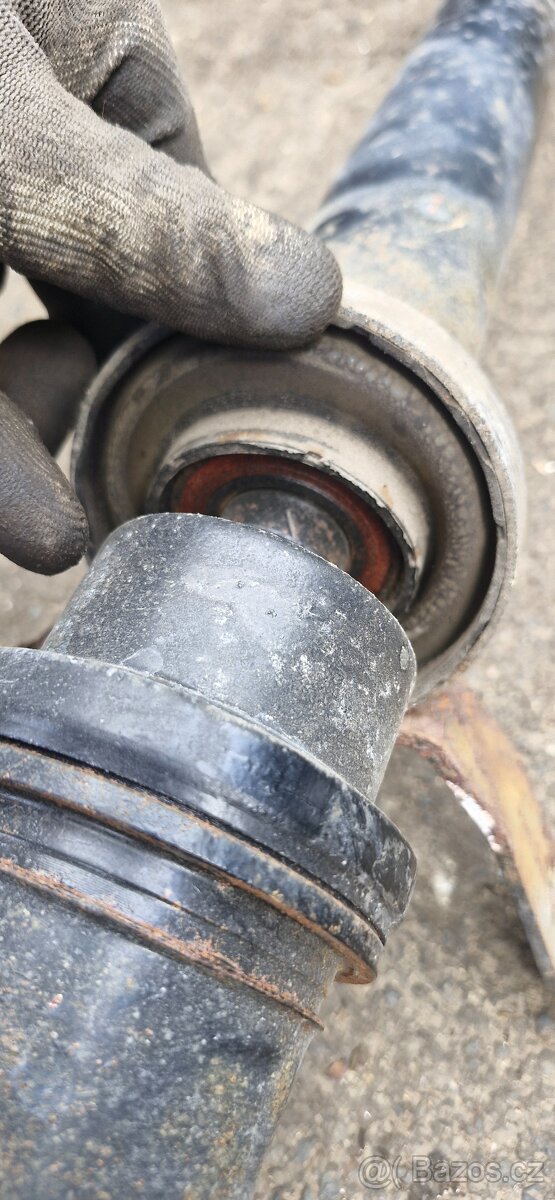 Kardan audi a4 b8 8k 8k052101e kardanka - 3