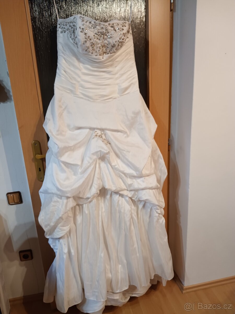 Svatební šaty - 3