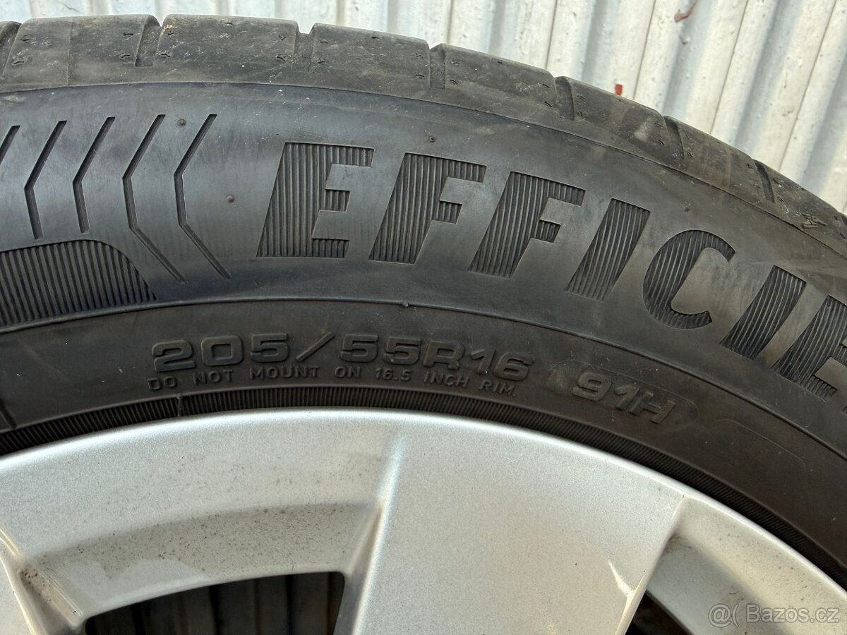 16" Elektrony SKODA 5x100 s pneumatikami 205/55 R16 - 3