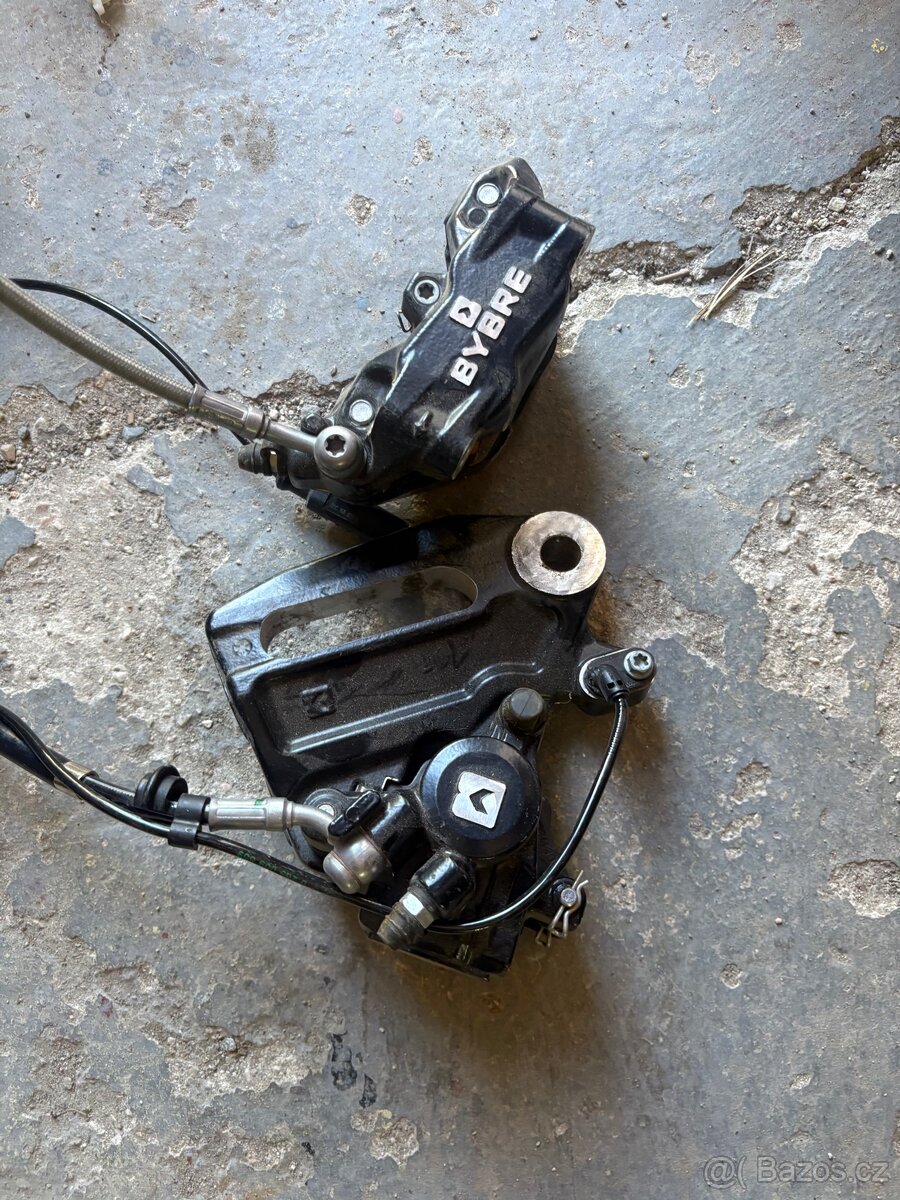 Brzdy KTM DUKE 390 komplet - 3