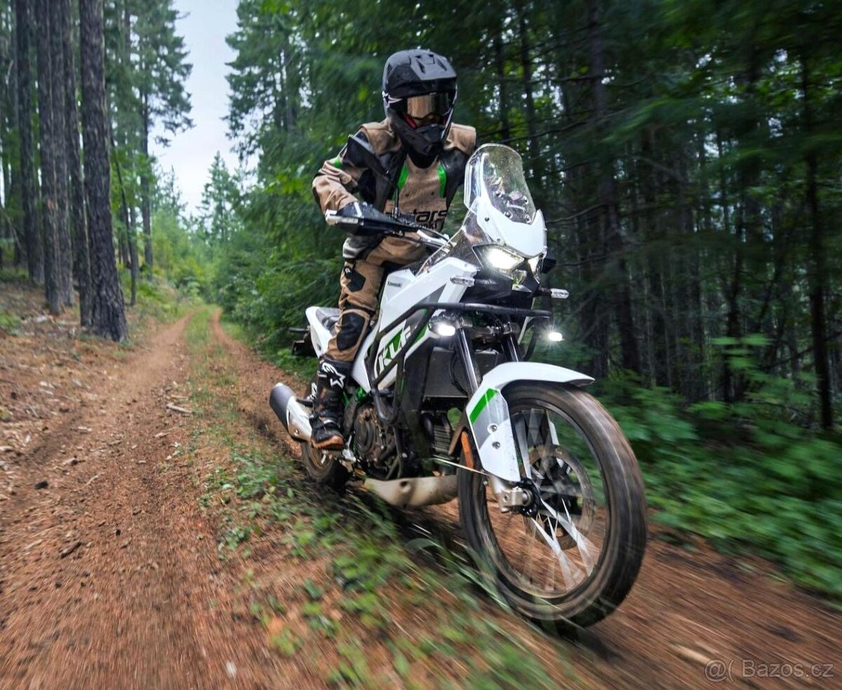 KAWASAKI KLE500 2026 - 3