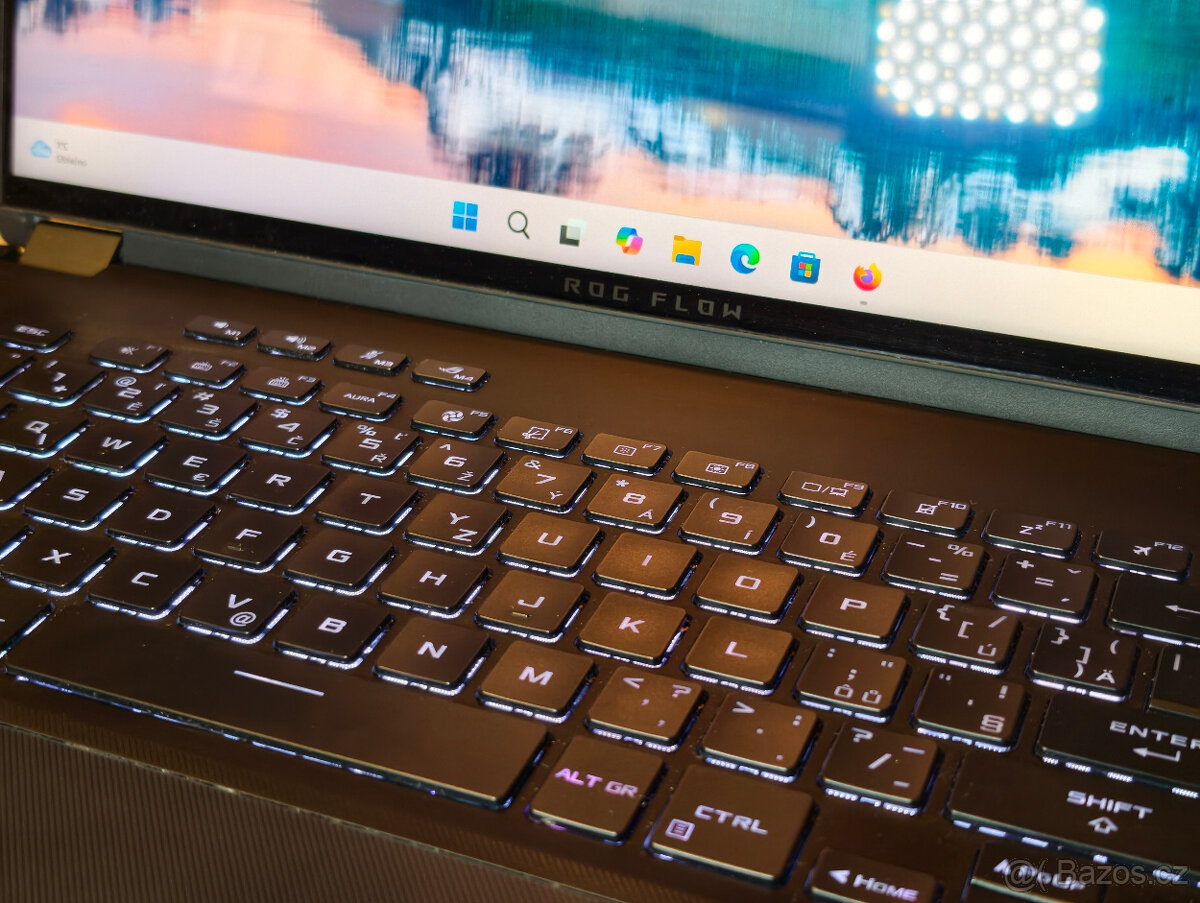 ASUS ROG Flow X16 (2023) 32GB/1TB - 3