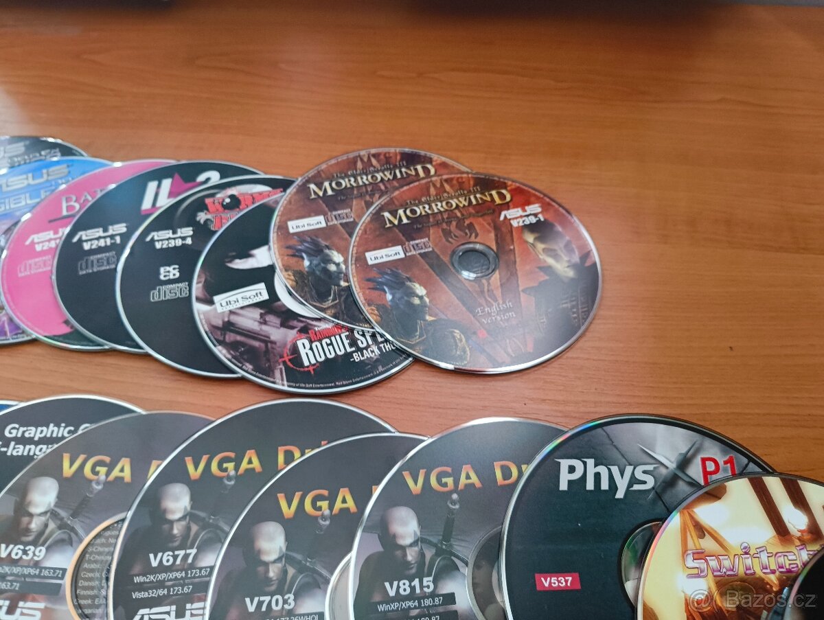31x CD/DVD (GPU drivers, plné hry) - ASUS, MSI - 3