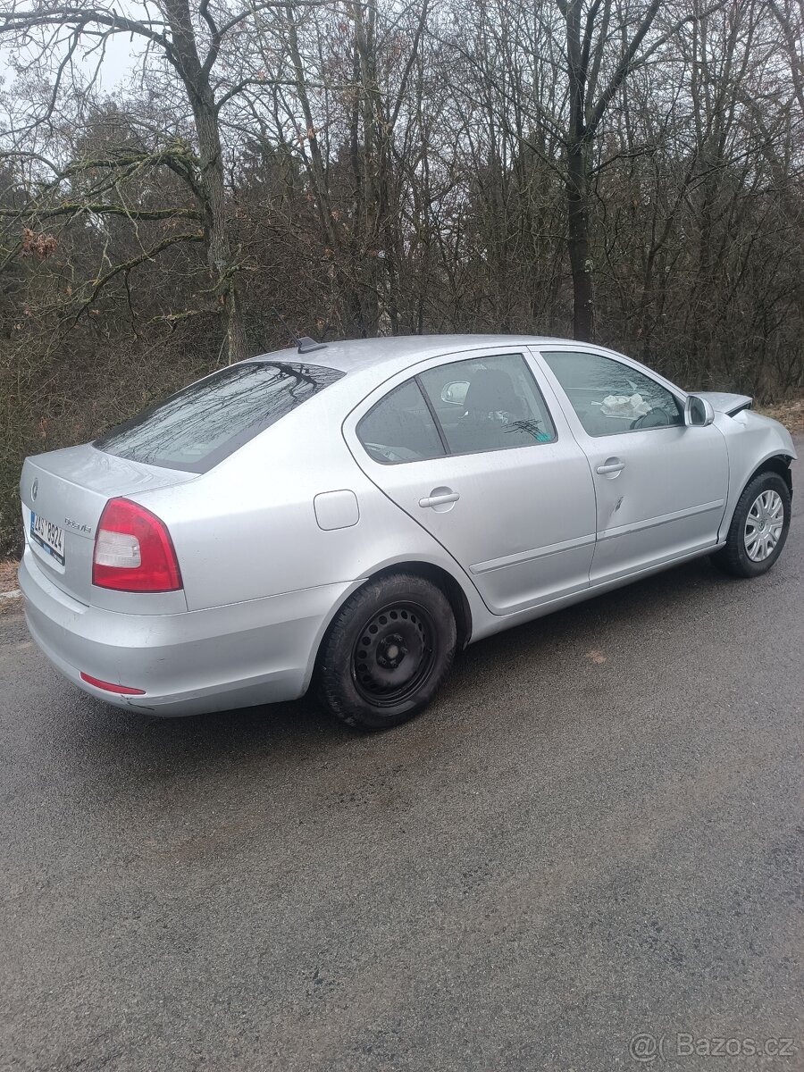 Škoda Octavia 2, 1,6 tdi 77kw - 3