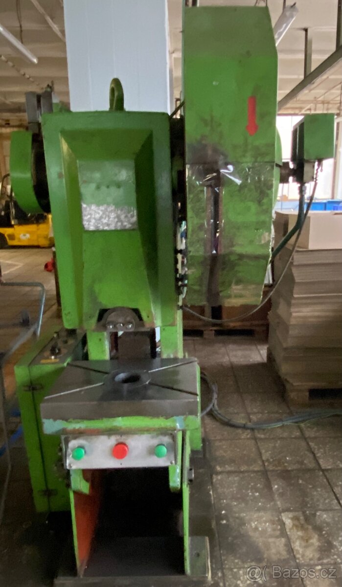 VÝSTŘEDNÍKOVÝ LiS Šmeral 25 T LEH 25 - 3