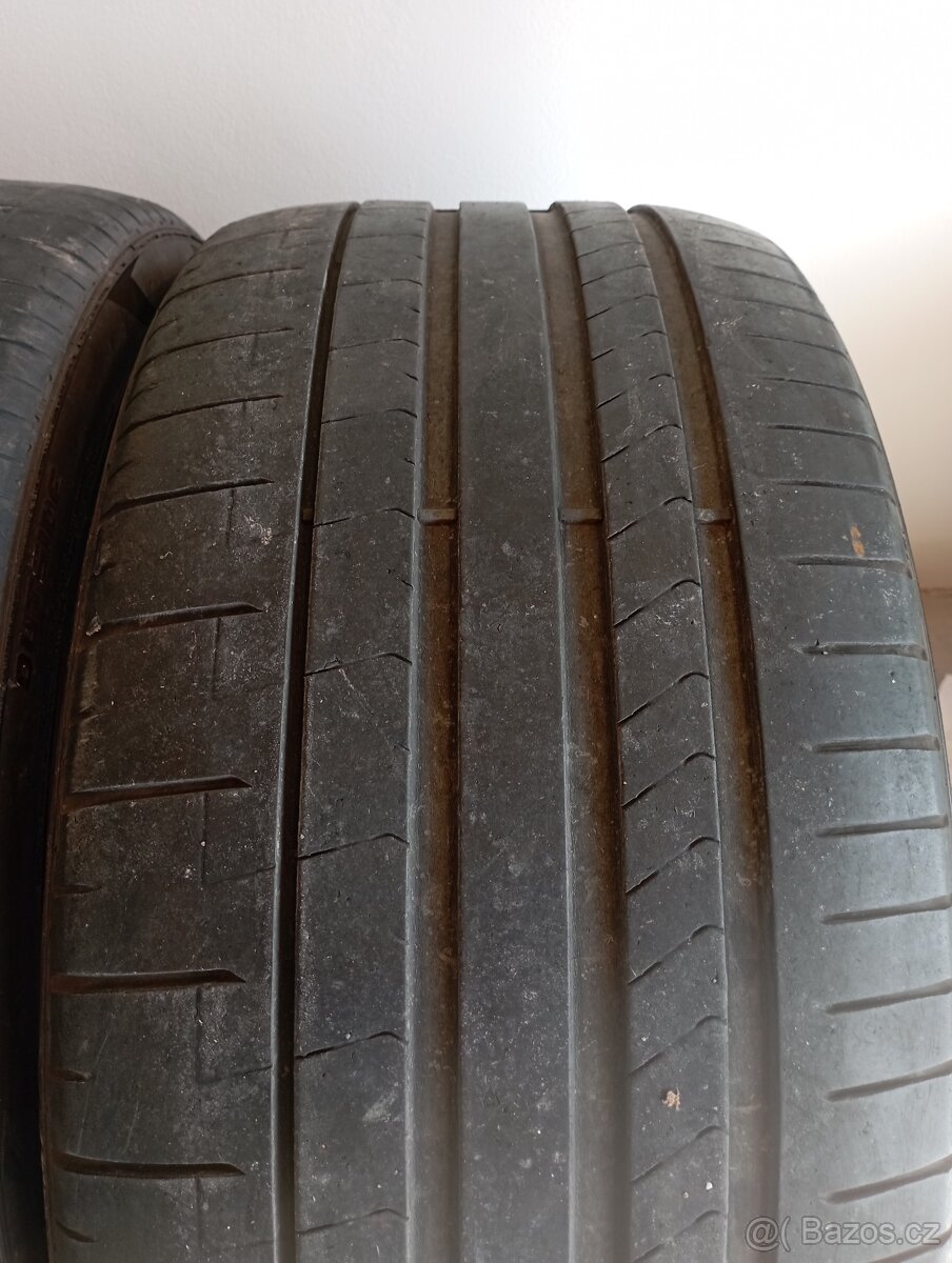 285/35/20 a 275/35/20 Pirelli Pzero letní - 3