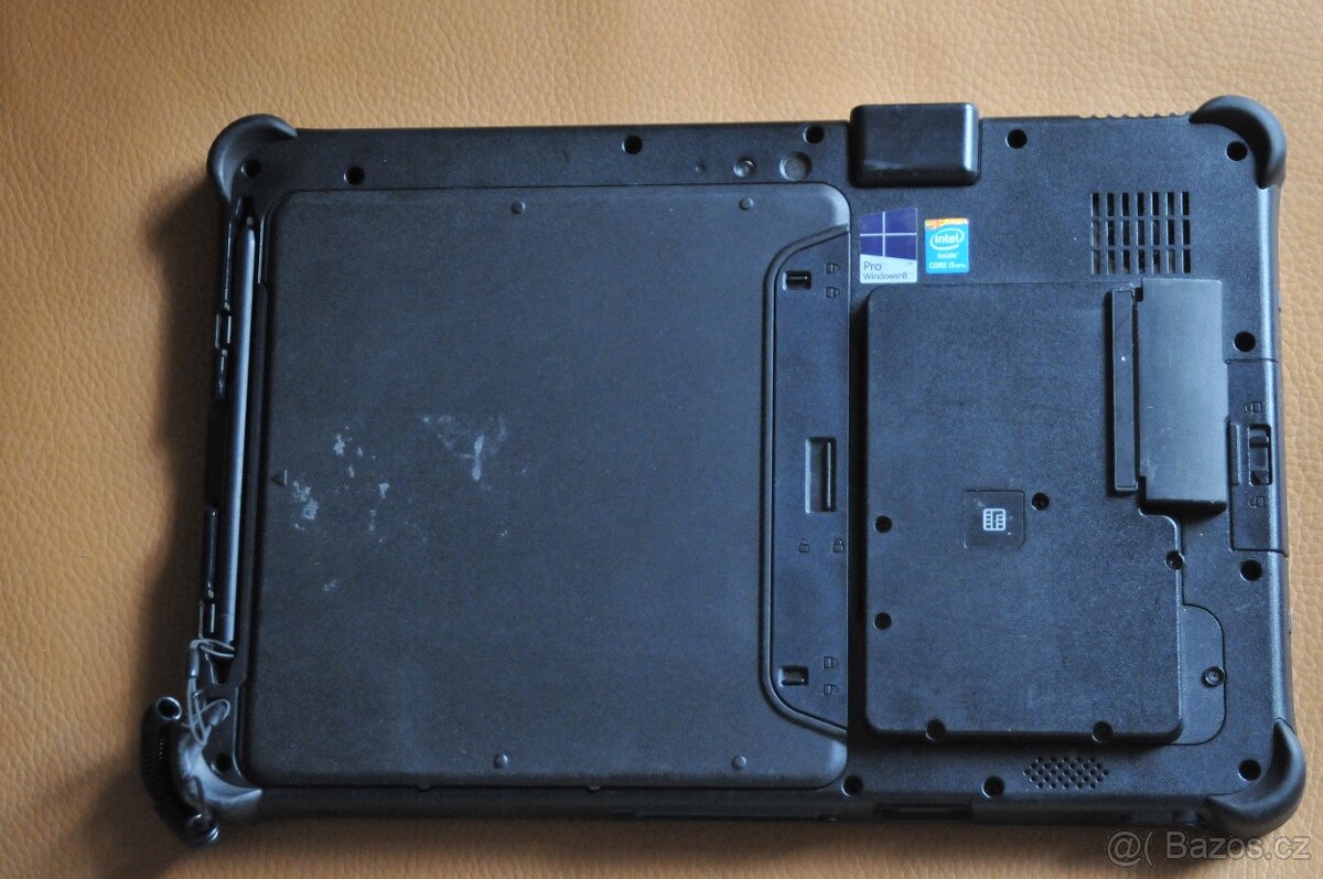 Vojenský/průmyslový tablet GETAC F110 - 3