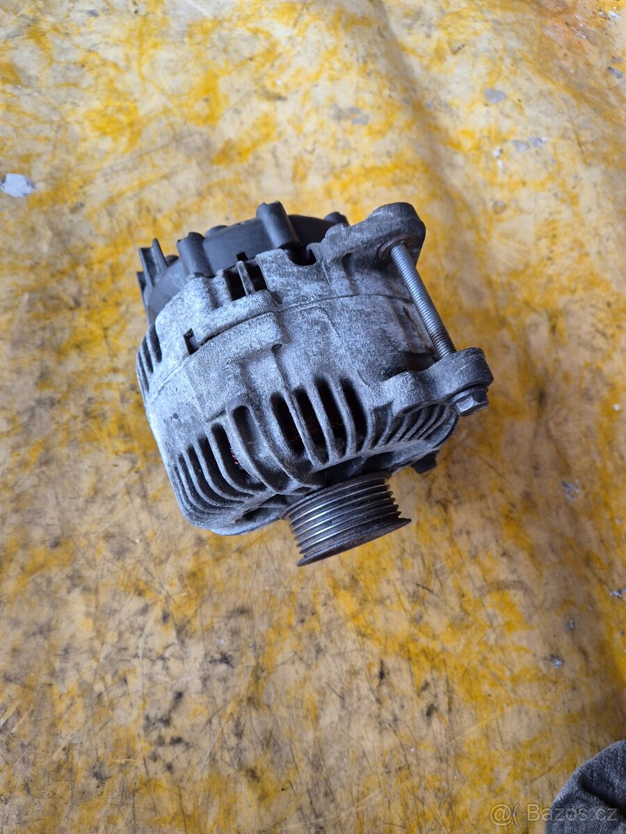 Alternátor Valeo - 3