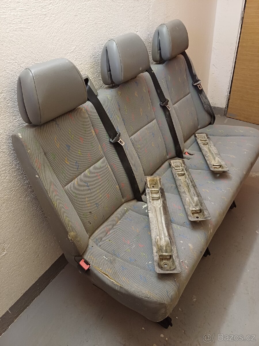 VW Crafter zadni trojsedacka - 3