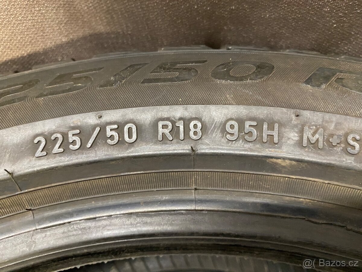Zimní pneumatiky Pirelli 225/50R18 95H