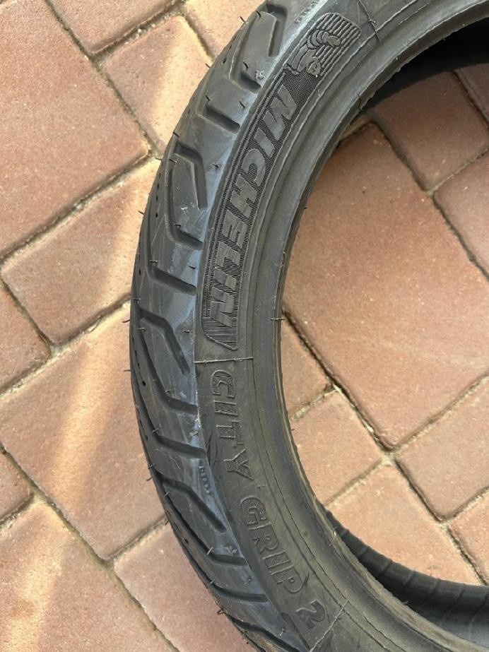 Michelin City Grip 2 (120/70-15) - 3
