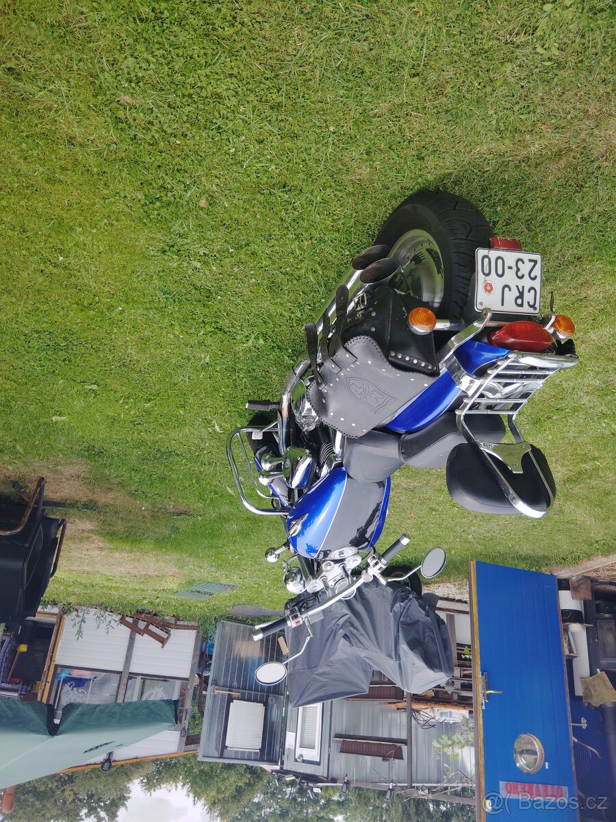 Suzuki 800 Maurauder - 3