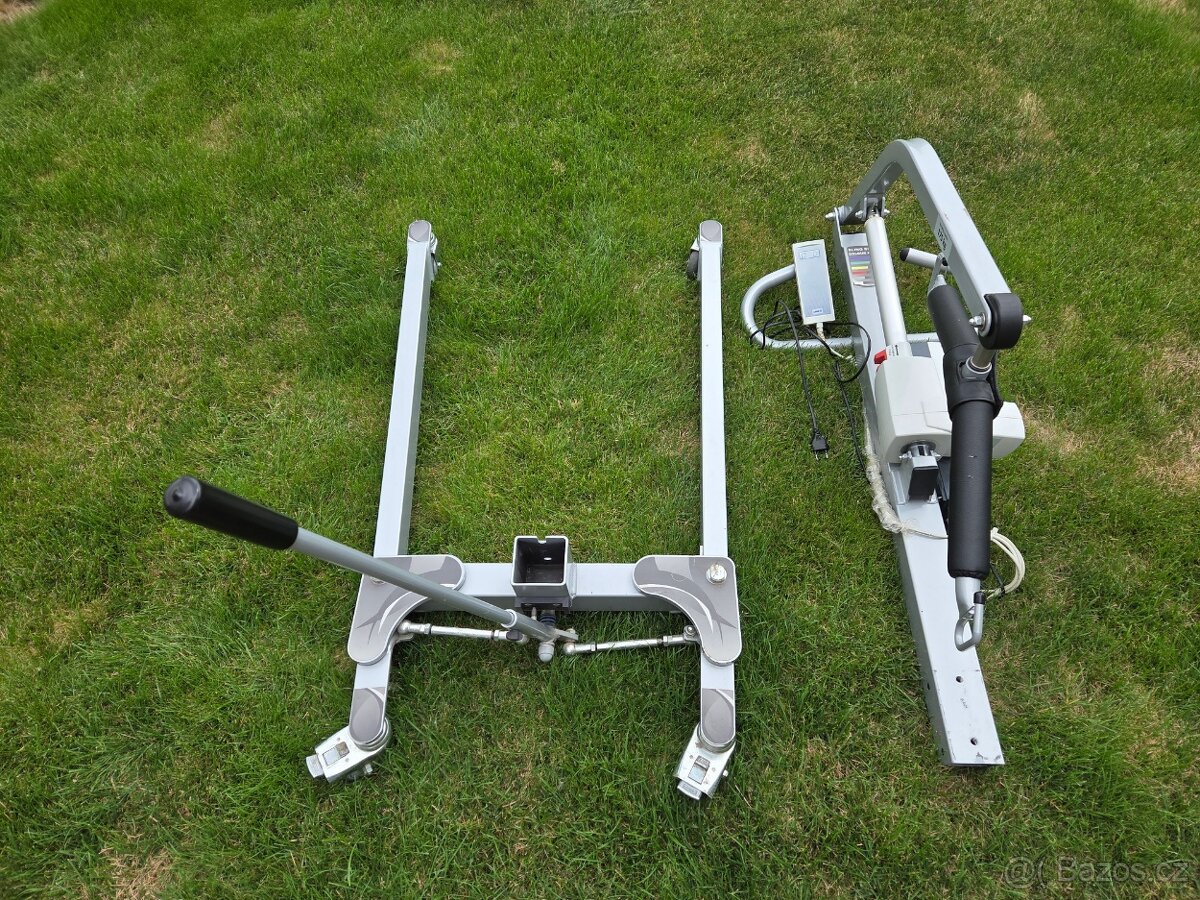 Elektrický zvedák pojízdný včetně sedáku - 3