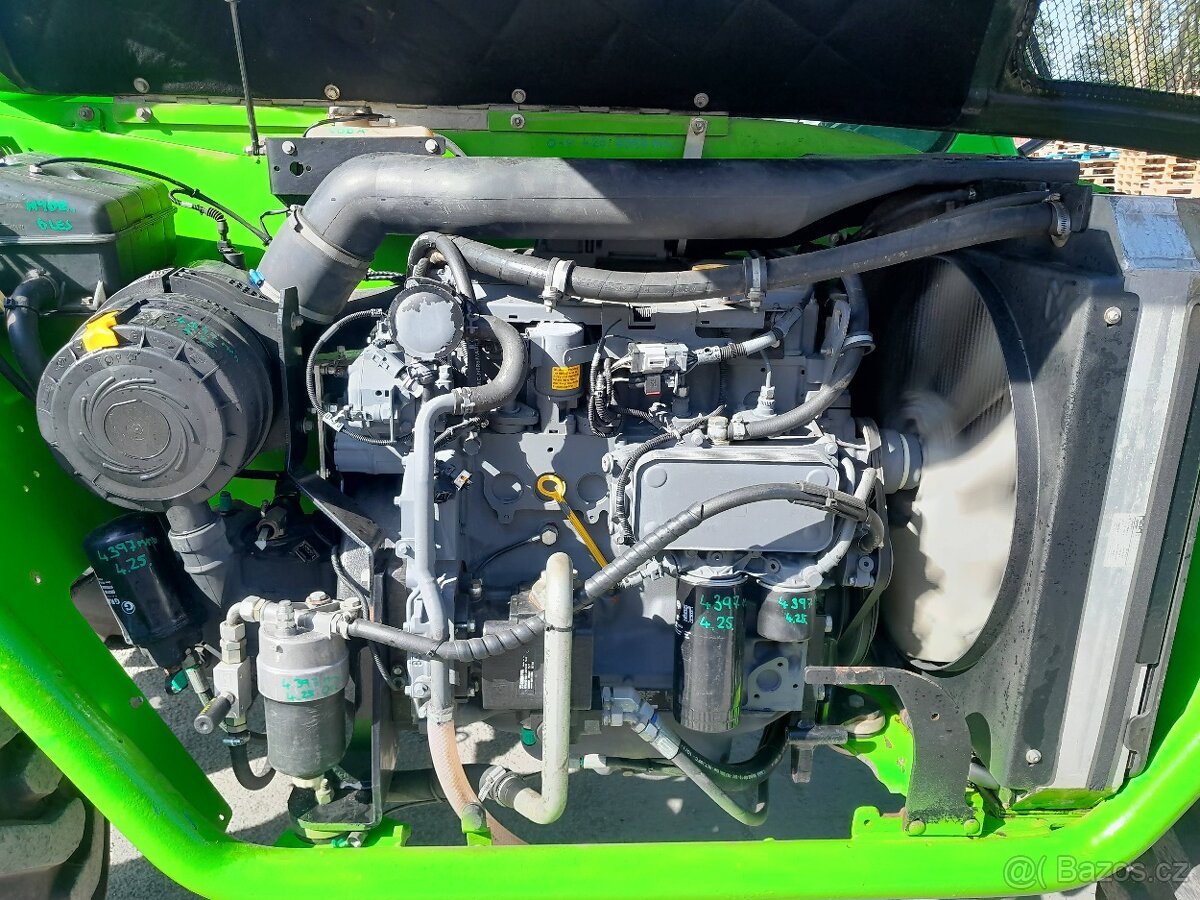 Teleskopický manipulátor MERLO P34.7PLUS - 3