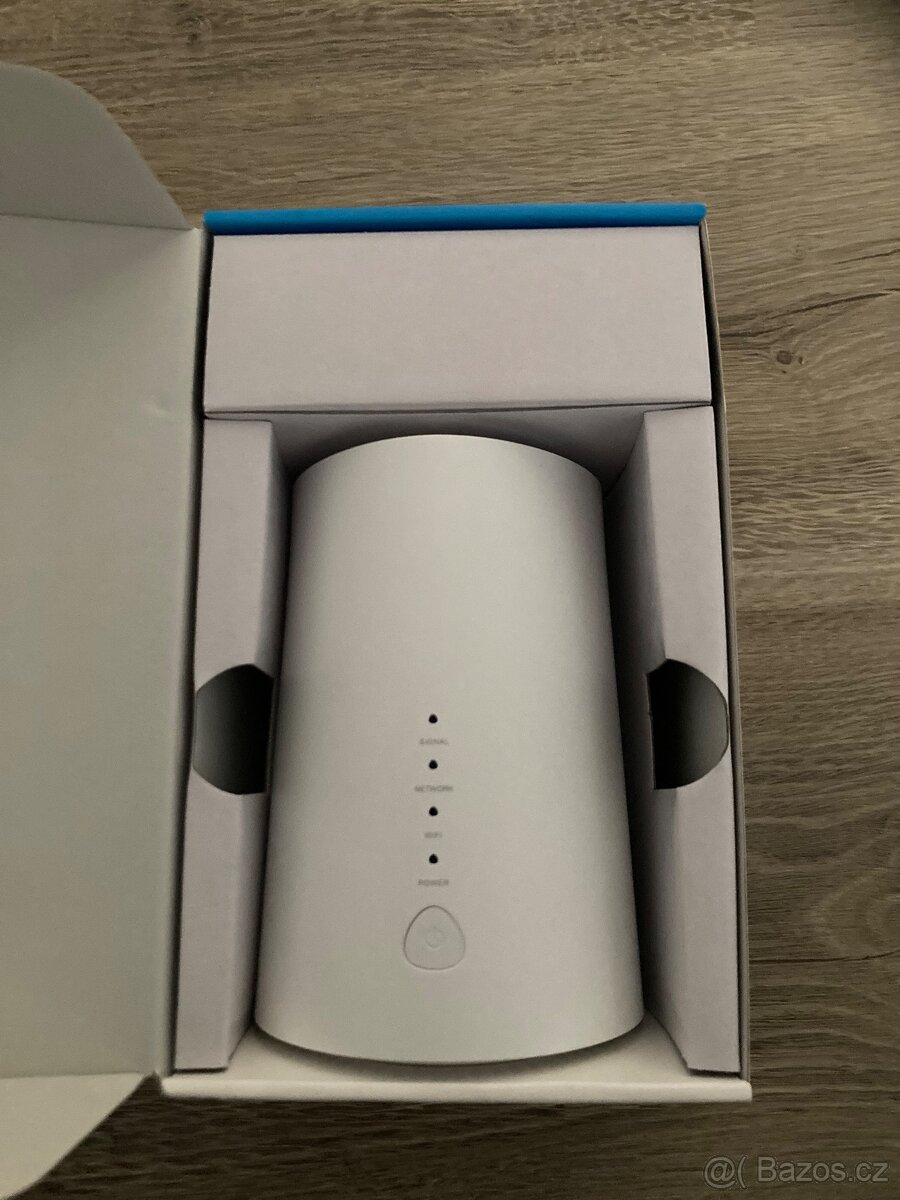 Router Alcatel LINK HUB LTE cat7 Home Station 4G - 3